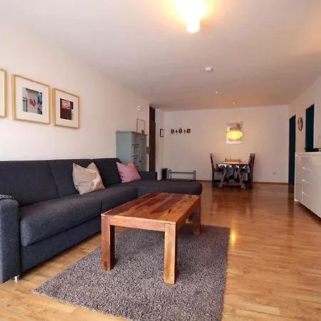 Apartment Grosse Ferienwohnung In Partenkirchen