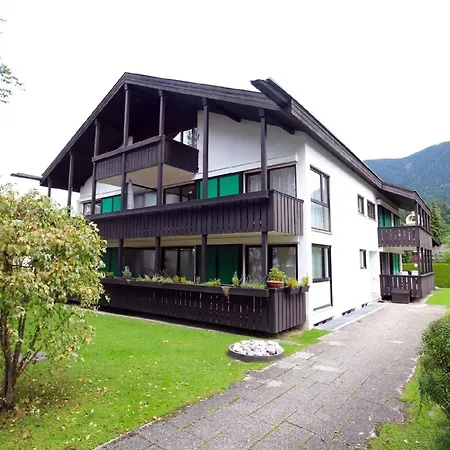 Grosse Ferienwohnung In Partenkirchen Apartment *